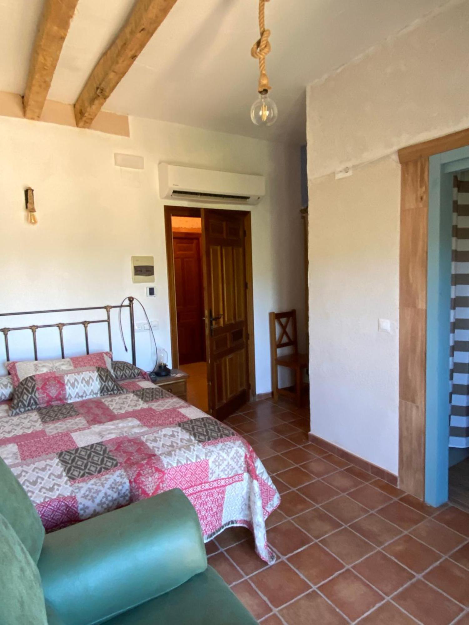 Casa Rural Torremontero Apartamentos Орнос Экстерьер фото