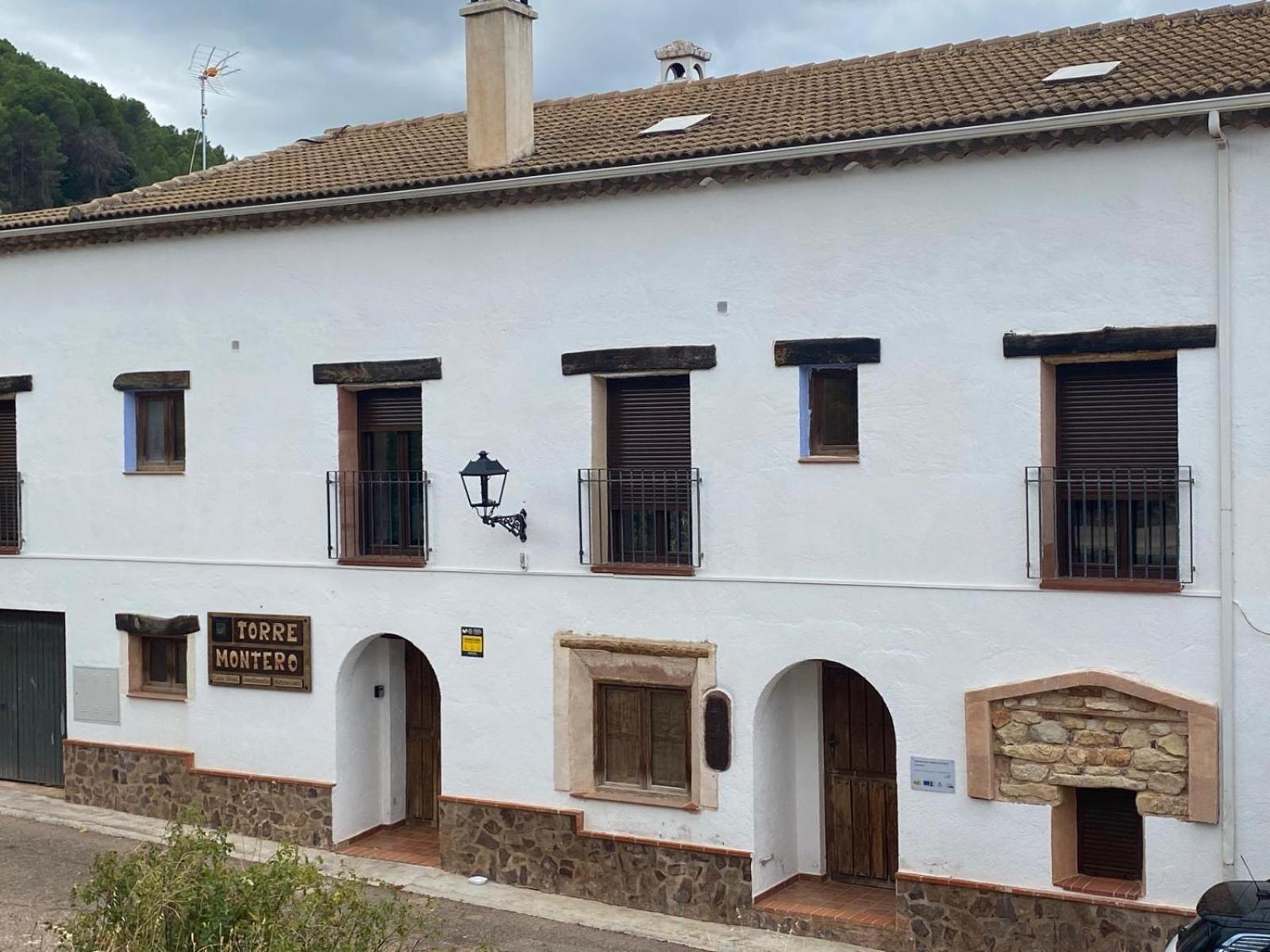 Casa Rural Torremontero Apartamentos Орнос Экстерьер фото